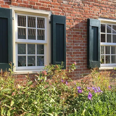 Old Bakery - Vorderhuus Ferienhaus Hinte